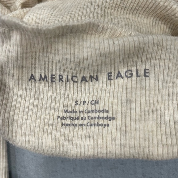 American Eagle Mock Neck Shirt Size S - Picture 3 of 3